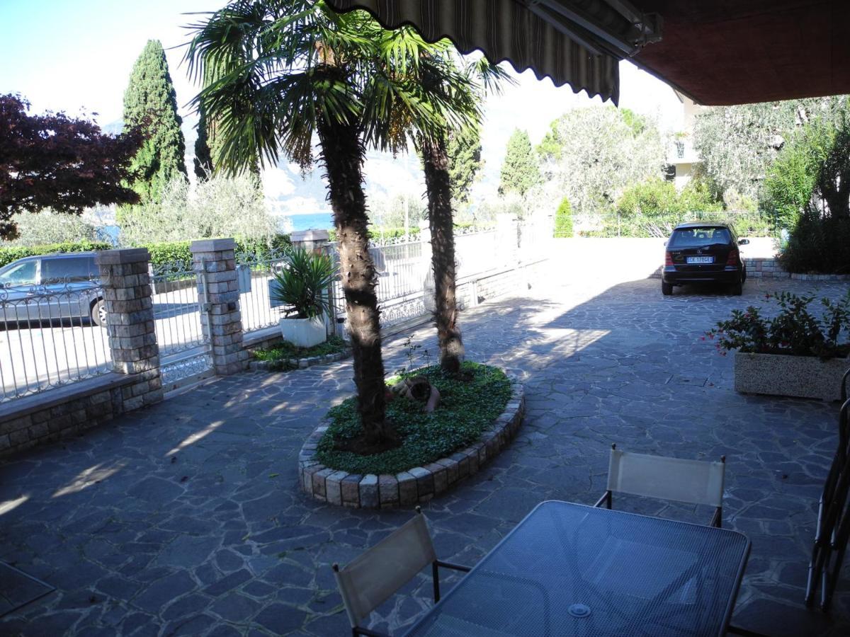 Residence Le Palme Appartamenti Malcesine Exterior photo